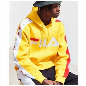 Fila X Urban Outfitters Collab Fifty-Fifty Hoodie Sweatshirt Yellow Size Large